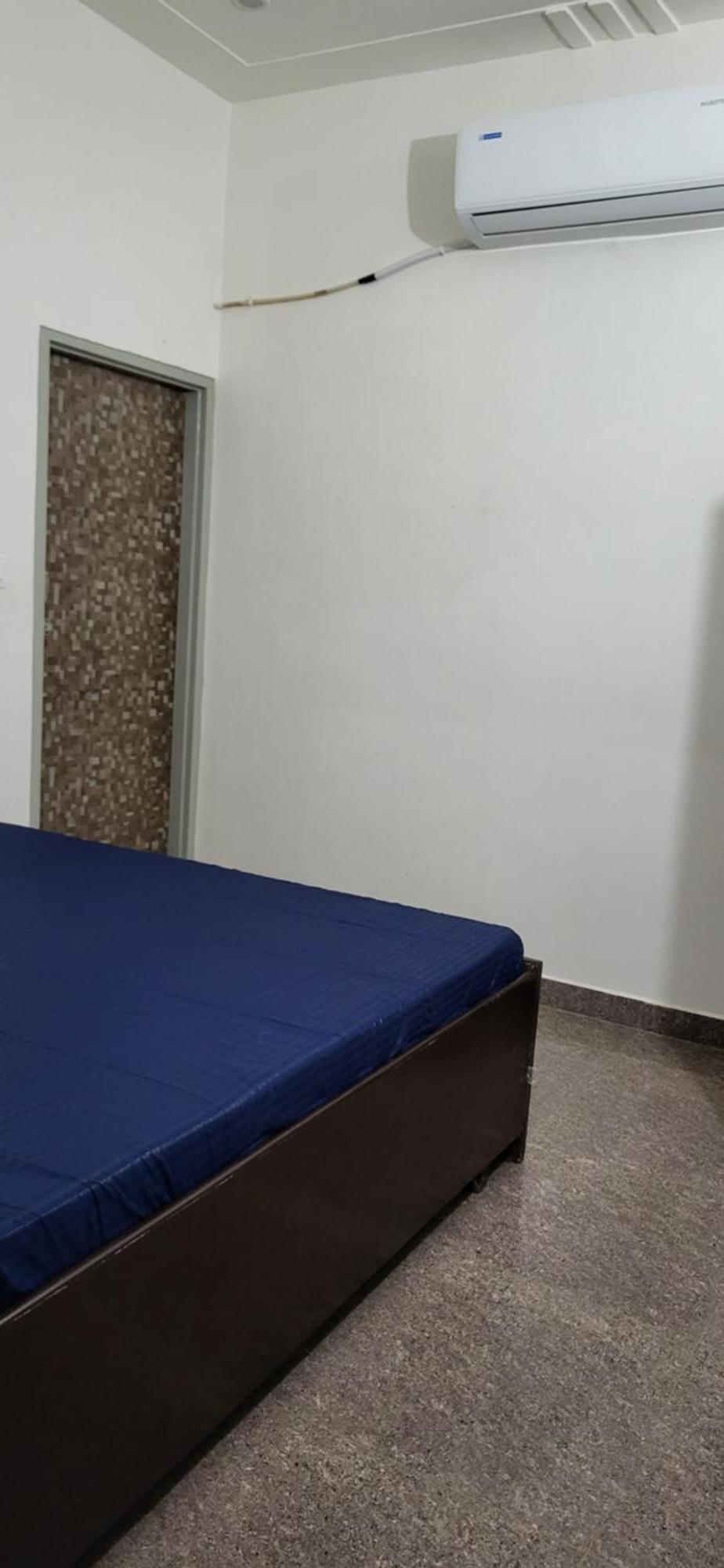 Hotel House Of Krishna Vrindāvan Zewnętrze zdjęcie