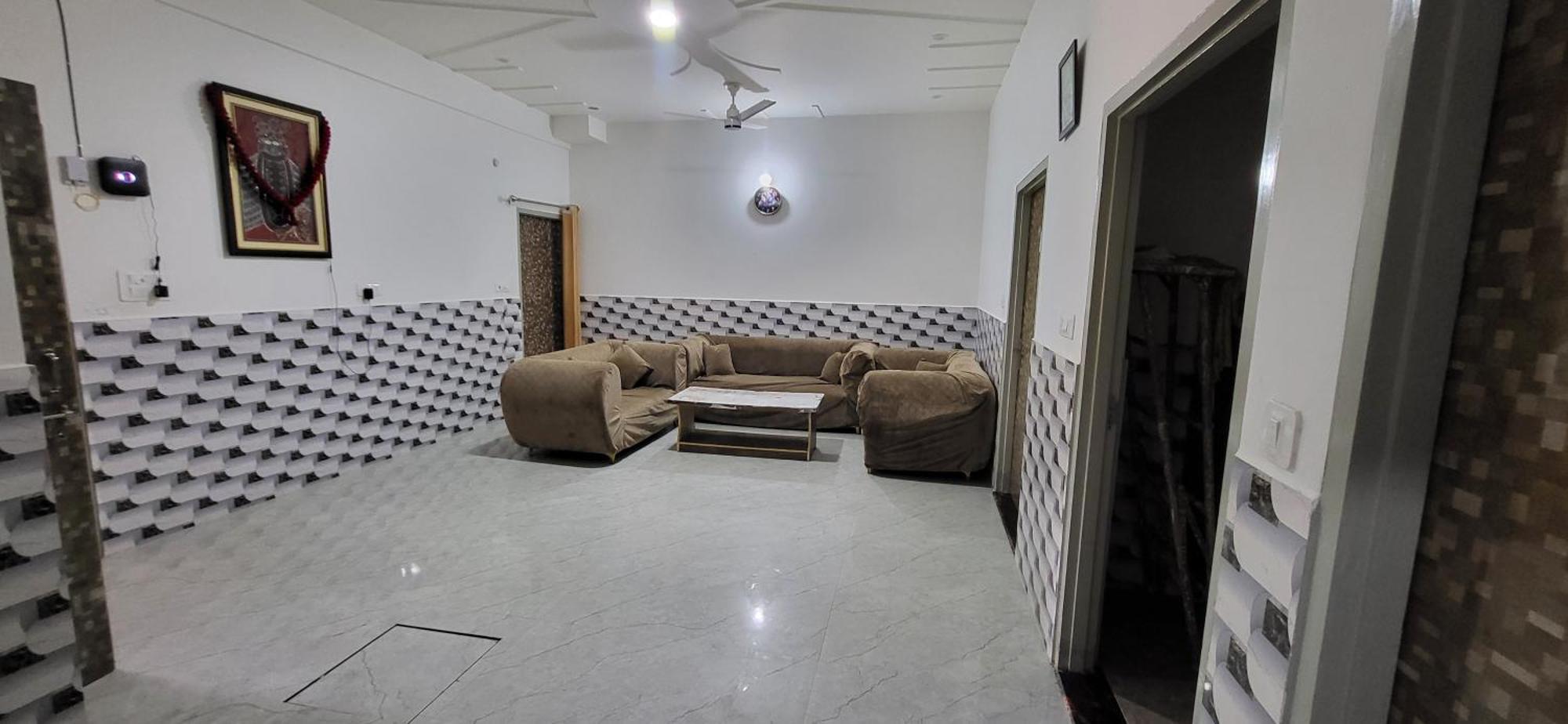 Hotel House Of Krishna Vrindāvan Zewnętrze zdjęcie